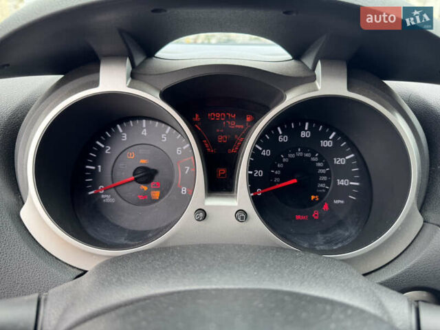 Черный Ниссан Жук, объемом двигателя 1.62 л и пробегом 175 тыс. км за 8800 $, фото 22 на Automoto.ua