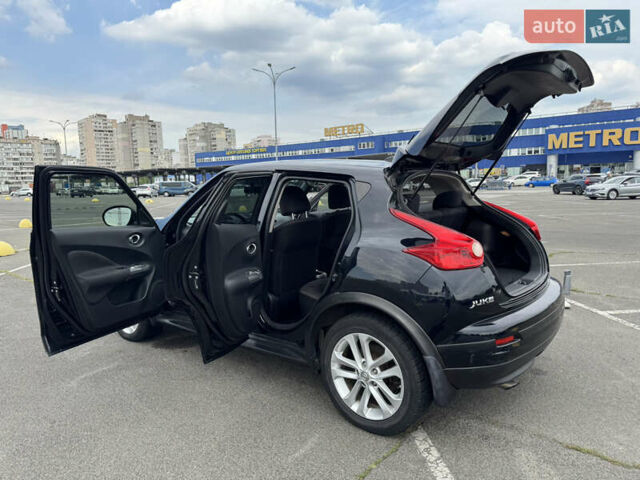 Черный Ниссан Жук, объемом двигателя 1.62 л и пробегом 175 тыс. км за 8800 $, фото 8 на Automoto.ua