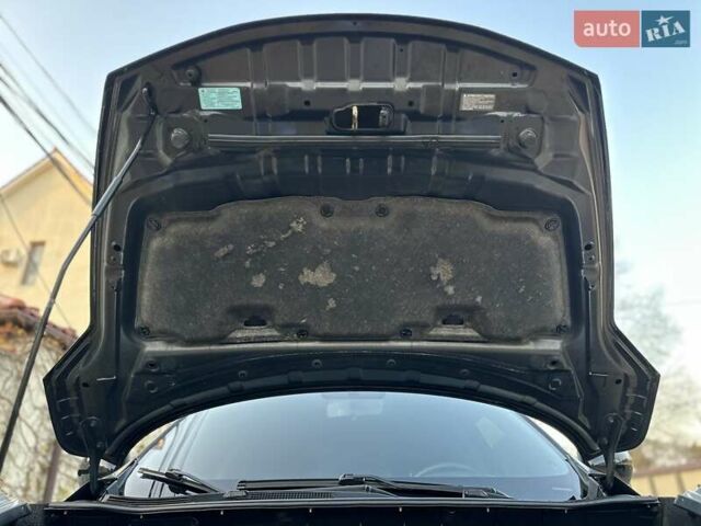 Черный Ниссан Жук, объемом двигателя 1.6 л и пробегом 117 тыс. км за 9900 $, фото 79 на Automoto.ua