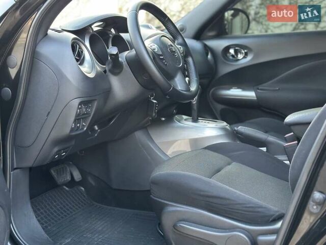 Черный Ниссан Жук, объемом двигателя 1.6 л и пробегом 117 тыс. км за 9900 $, фото 29 на Automoto.ua