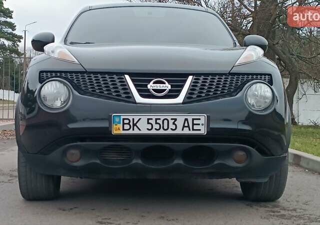 Черный Ниссан Жук, объемом двигателя 1.5 л и пробегом 163 тыс. км за 8250 $, фото 16 на Automoto.ua