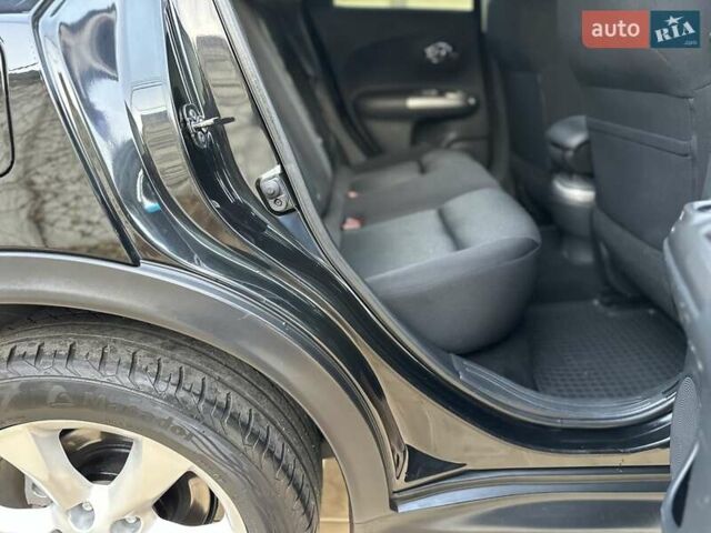 Черный Ниссан Жук, объемом двигателя 1.6 л и пробегом 117 тыс. км за 9900 $, фото 66 на Automoto.ua