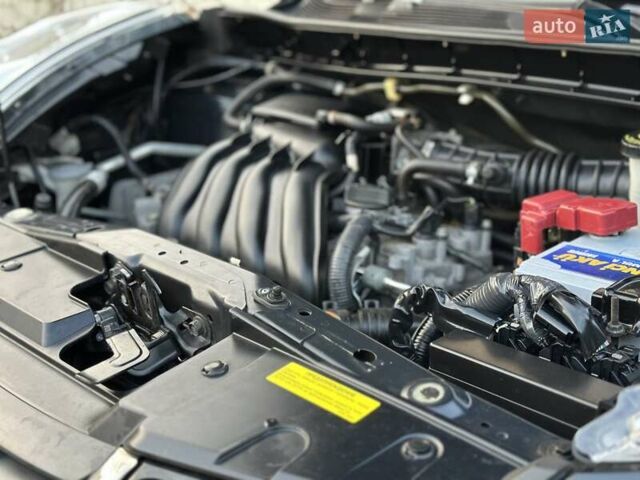 Черный Ниссан Жук, объемом двигателя 1.6 л и пробегом 117 тыс. км за 9900 $, фото 86 на Automoto.ua