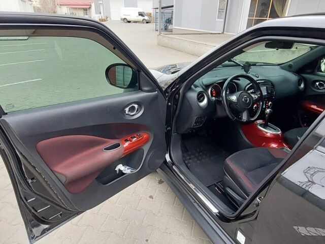 Черный Ниссан Жук, объемом двигателя 1.6 л и пробегом 124 тыс. км за 10700 $, фото 8 на Automoto.ua