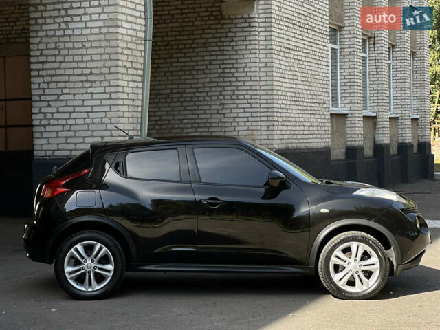 Черный Ниссан Жук, объемом двигателя 1.5 л и пробегом 229 тыс. км за 7800 $, фото 8 на Automoto.ua