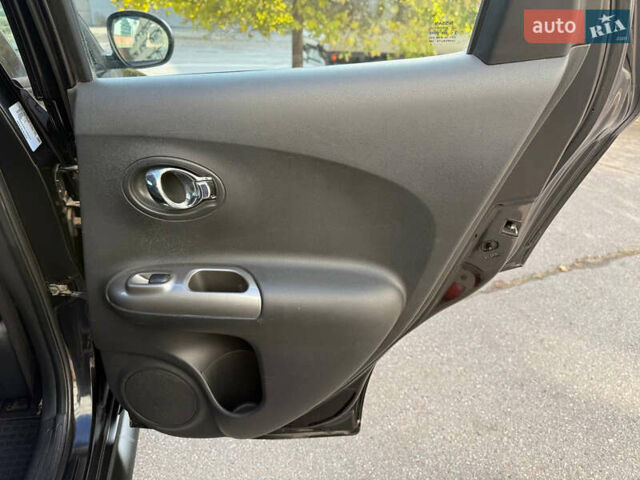Черный Ниссан Жук, объемом двигателя 1.6 л и пробегом 187 тыс. км за 7900 $, фото 24 на Automoto.ua