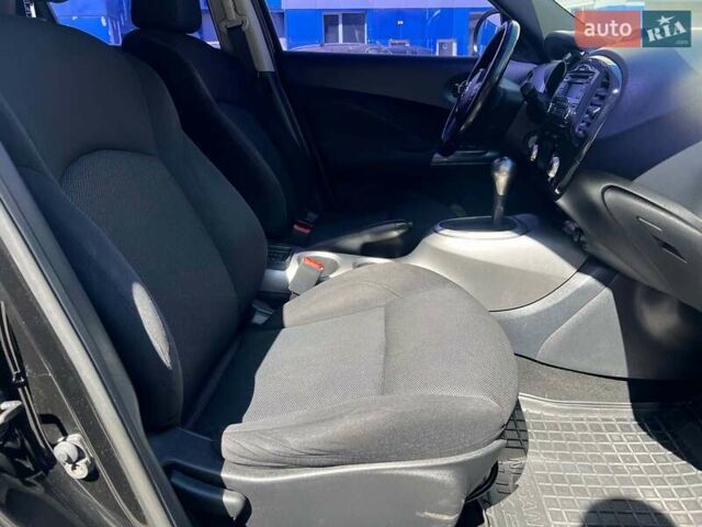 Черный Ниссан Жук, объемом двигателя 1.6 л и пробегом 115 тыс. км за 10030 $, фото 25 на Automoto.ua