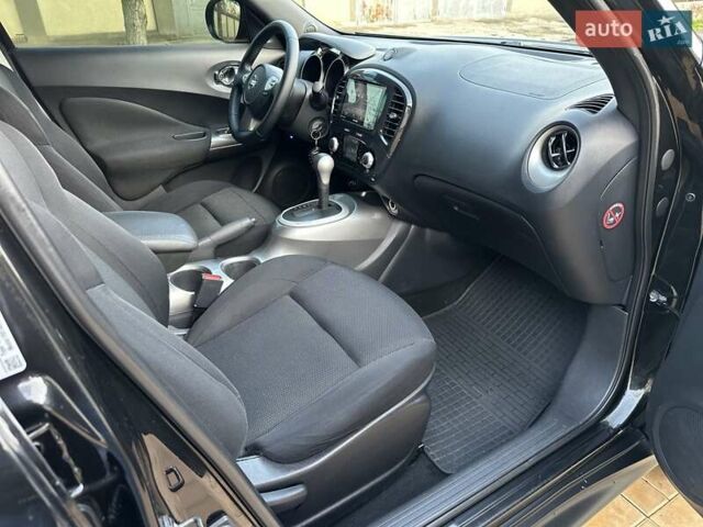 Черный Ниссан Жук, объемом двигателя 1.6 л и пробегом 117 тыс. км за 9900 $, фото 35 на Automoto.ua