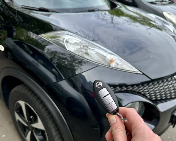 Чорний Ніссан Жук, об'ємом двигуна 1.6 л та пробігом 164 тис. км за 10300 $, фото 12 на Automoto.ua