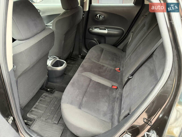 Черный Ниссан Жук, объемом двигателя 1.5 л и пробегом 184 тыс. км за 9300 $, фото 59 на Automoto.ua