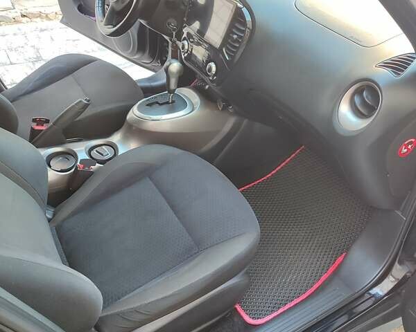 Чорний Ніссан Жук, об'ємом двигуна 1.62 л та пробігом 124 тис. км за 10000 $, фото 3 на Automoto.ua