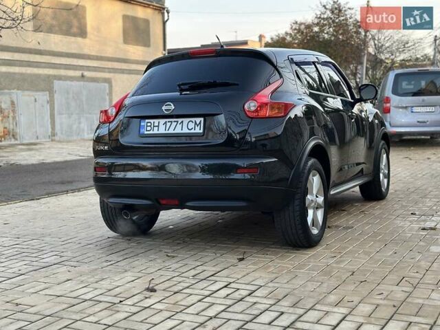 Черный Ниссан Жук, объемом двигателя 1.6 л и пробегом 117 тыс. км за 9900 $, фото 19 на Automoto.ua