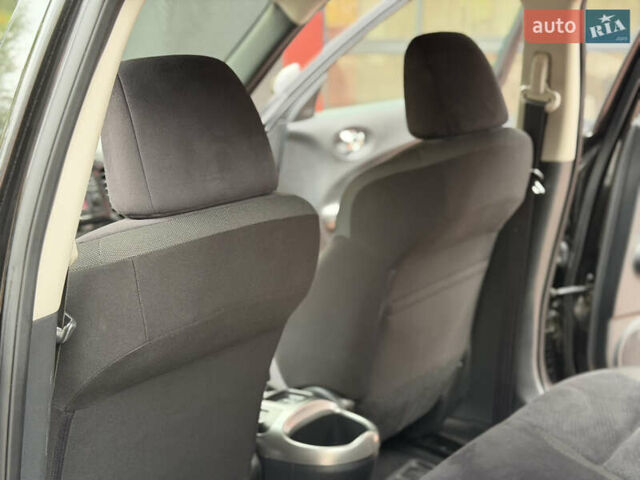 Черный Ниссан Жук, объемом двигателя 1.5 л и пробегом 184 тыс. км за 9300 $, фото 33 на Automoto.ua