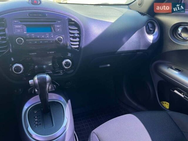 Черный Ниссан Жук, объемом двигателя 1.6 л и пробегом 115 тыс. км за 10030 $, фото 22 на Automoto.ua