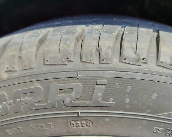 Чорний Ніссан Жук, об'ємом двигуна 1.62 л та пробігом 124 тис. км за 10000 $, фото 6 на Automoto.ua