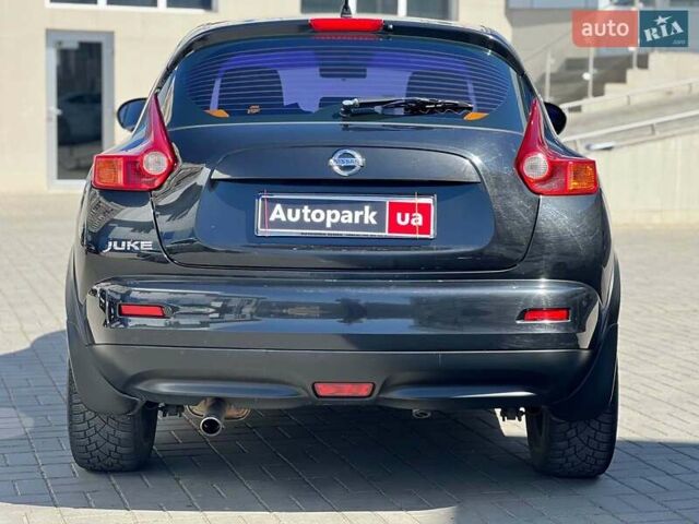 Черный Ниссан Жук, объемом двигателя 1.6 л и пробегом 115 тыс. км за 10030 $, фото 7 на Automoto.ua