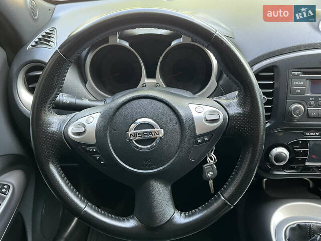 Черный Ниссан Жук, объемом двигателя 1.5 л и пробегом 229 тыс. км за 7800 $, фото 30 на Automoto.ua