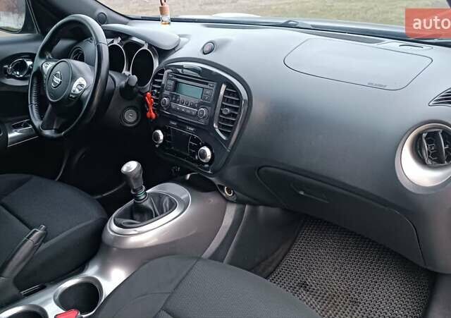 Черный Ниссан Жук, объемом двигателя 1.5 л и пробегом 163 тыс. км за 8250 $, фото 40 на Automoto.ua