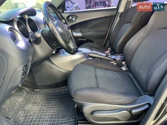 Черный Ниссан Жук, объемом двигателя 1.6 л и пробегом 115 тыс. км за 10030 $, фото 30 на Automoto.ua