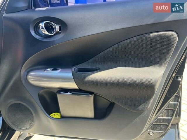 Черный Ниссан Жук, объемом двигателя 1.6 л и пробегом 115 тыс. км за 10030 $, фото 24 на Automoto.ua