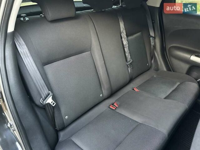 Черный Ниссан Жук, объемом двигателя 1.6 л и пробегом 117 тыс. км за 9900 $, фото 36 на Automoto.ua