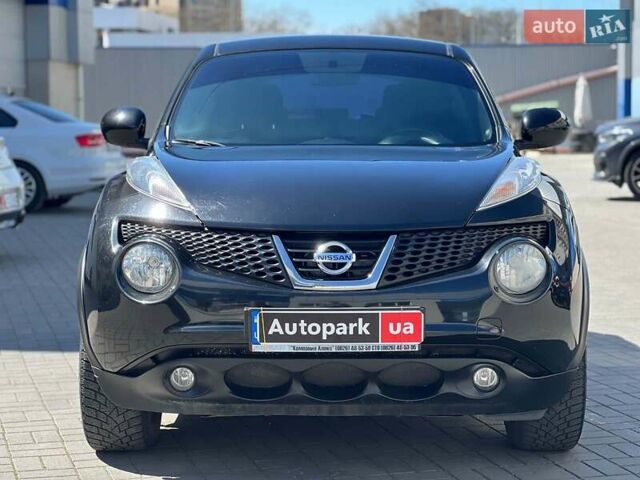 Черный Ниссан Жук, объемом двигателя 1.6 л и пробегом 115 тыс. км за 10030 $, фото 1 на Automoto.ua