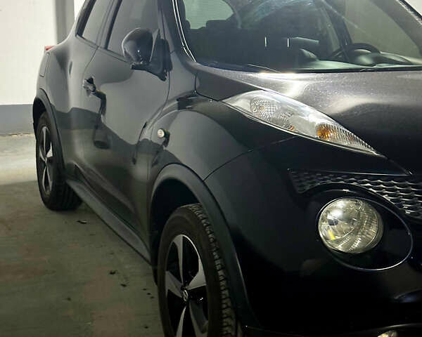 Чорний Ніссан Жук, об'ємом двигуна 1.6 л та пробігом 164 тис. км за 10300 $, фото 7 на Automoto.ua