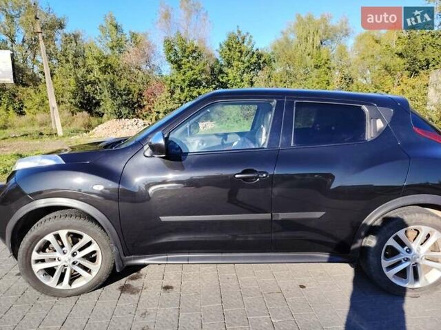 Черный Ниссан Жук, объемом двигателя 1.62 л и пробегом 300 тыс. км за 8700 $, фото 2 на Automoto.ua