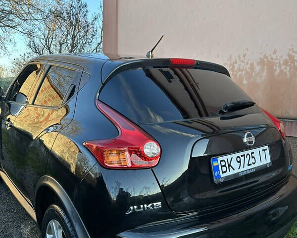 Черный Ниссан Жук, объемом двигателя 1.46 л и пробегом 158 тыс. км за 8250 $, фото 25 на Automoto.ua