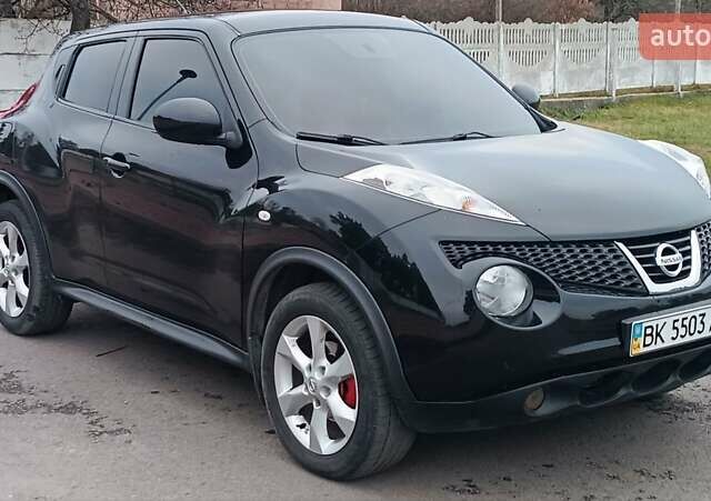 Черный Ниссан Жук, объемом двигателя 1.5 л и пробегом 163 тыс. км за 8250 $, фото 17 на Automoto.ua