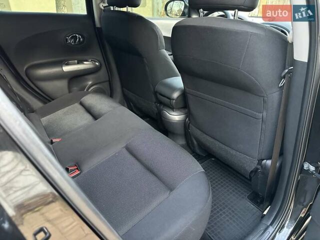 Черный Ниссан Жук, объемом двигателя 1.6 л и пробегом 117 тыс. км за 9900 $, фото 37 на Automoto.ua