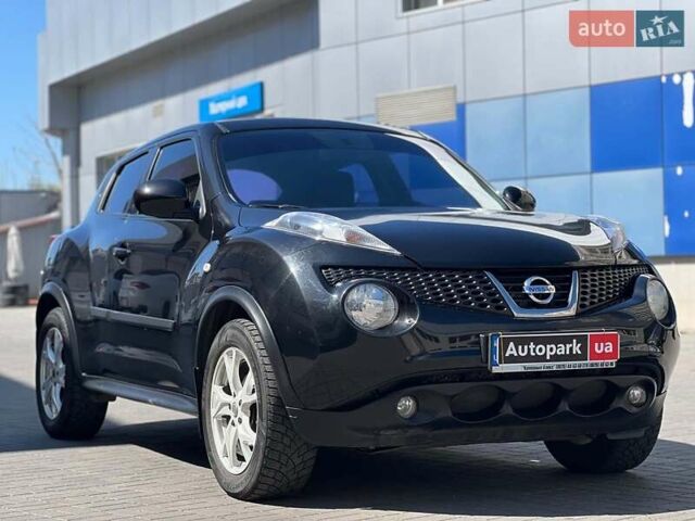 Черный Ниссан Жук, объемом двигателя 1.6 л и пробегом 115 тыс. км за 10030 $, фото 2 на Automoto.ua