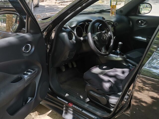 Чорний Ніссан Жук, об'ємом двигуна 0 л та пробігом 260 тис. км за 4100 $, фото 11 на Automoto.ua