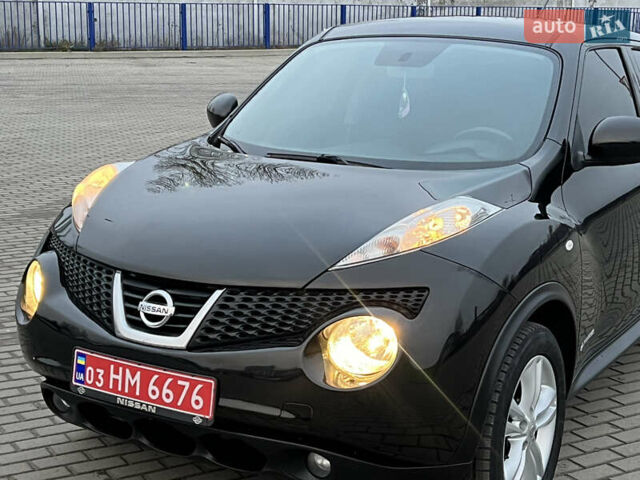 Черный Ниссан Жук, объемом двигателя 1.5 л и пробегом 232 тыс. км за 7750 $, фото 18 на Automoto.ua