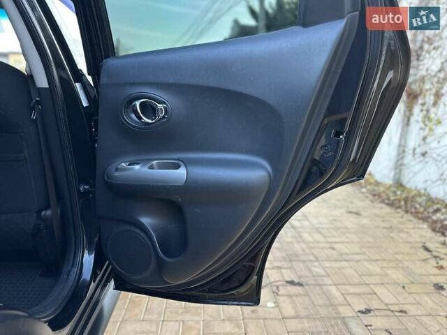 Черный Ниссан Жук, объемом двигателя 1.6 л и пробегом 117 тыс. км за 9900 $, фото 60 на Automoto.ua