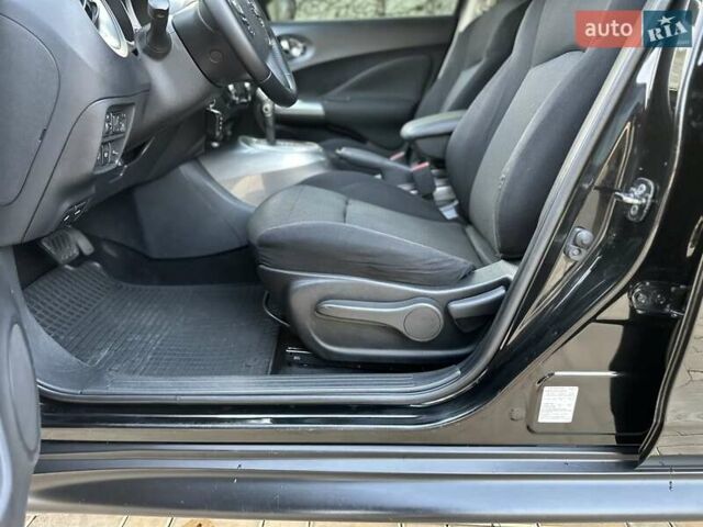 Черный Ниссан Жук, объемом двигателя 1.6 л и пробегом 117 тыс. км за 9900 $, фото 63 на Automoto.ua