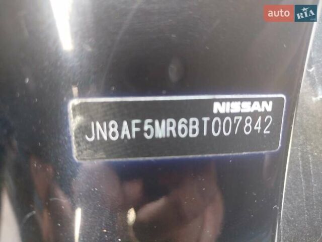 Черный Ниссан Жук, объемом двигателя 1.6 л и пробегом 151 тыс. км за 8998 $, фото 35 на Automoto.ua