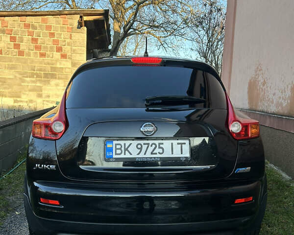 Черный Ниссан Жук, объемом двигателя 1.46 л и пробегом 158 тыс. км за 8250 $, фото 4 на Automoto.ua