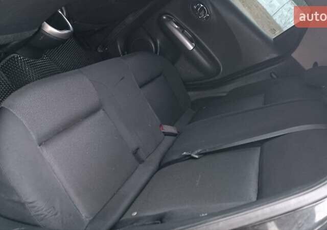 Черный Ниссан Жук, объемом двигателя 1.5 л и пробегом 163 тыс. км за 8250 $, фото 52 на Automoto.ua