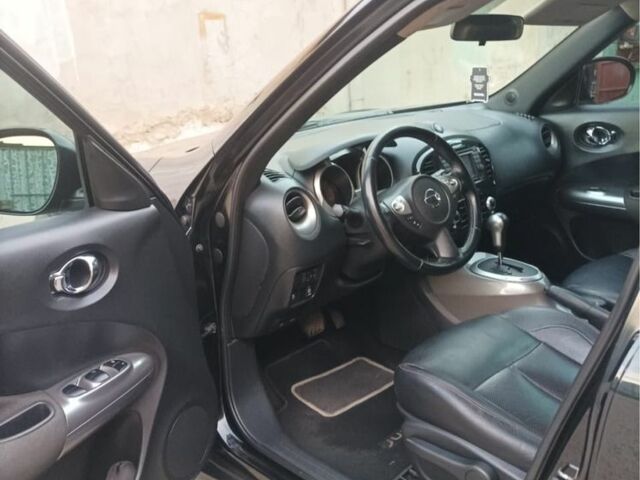 Черный Ниссан Жук, объемом двигателя 1.6 л и пробегом 160 тыс. км за 9150 $, фото 1 на Automoto.ua