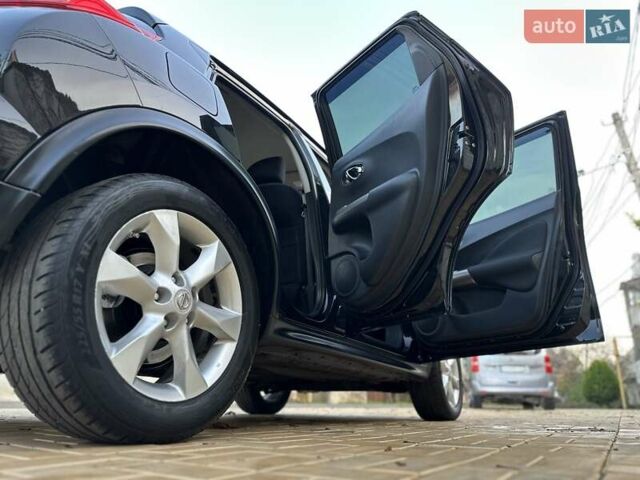 Черный Ниссан Жук, объемом двигателя 1.6 л и пробегом 117 тыс. км за 9900 $, фото 51 на Automoto.ua