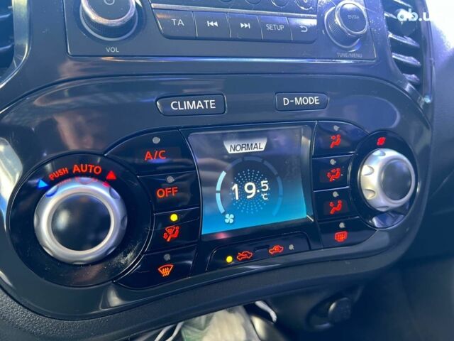 Черный Ниссан Жук, объемом двигателя 1.6 л и пробегом 115 тыс. км за 10030 $, фото 38 на Automoto.ua