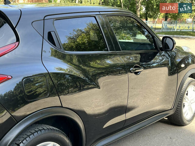 Черный Ниссан Жук, объемом двигателя 1.5 л и пробегом 229 тыс. км за 7800 $, фото 20 на Automoto.ua