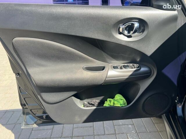 Черный Ниссан Жук, объемом двигателя 1.6 л и пробегом 115 тыс. км за 10030 $, фото 28 на Automoto.ua