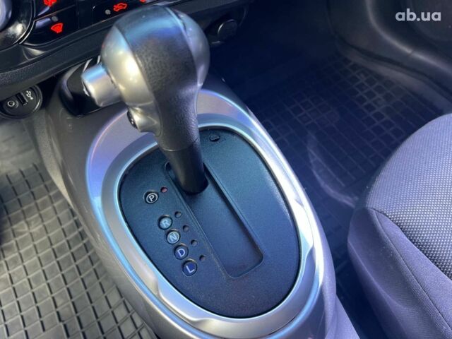 Черный Ниссан Жук, объемом двигателя 1.6 л и пробегом 115 тыс. км за 10030 $, фото 37 на Automoto.ua