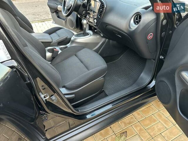 Черный Ниссан Жук, объемом двигателя 1.6 л и пробегом 117 тыс. км за 9900 $, фото 53 на Automoto.ua