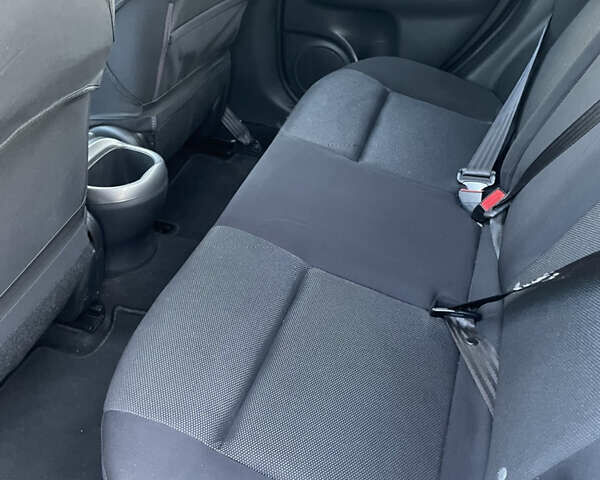 Черный Ниссан Жук, объемом двигателя 1.5 л и пробегом 133 тыс. км за 12985 $, фото 7 на Automoto.ua