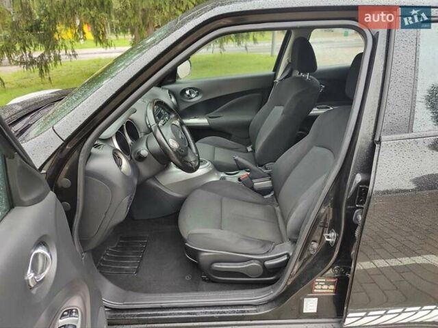 Черный Ниссан Жук, объемом двигателя 1.6 л и пробегом 237 тыс. км за 10900 $, фото 19 на Automoto.ua