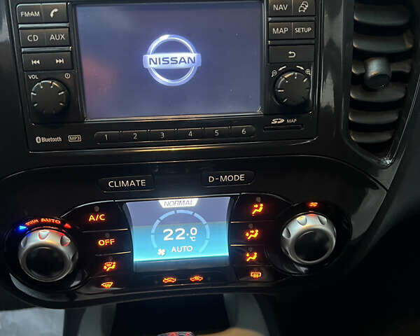 Черный Ниссан Жук, объемом двигателя 1.6 л и пробегом 190 тыс. км за 10850 $, фото 35 на Automoto.ua