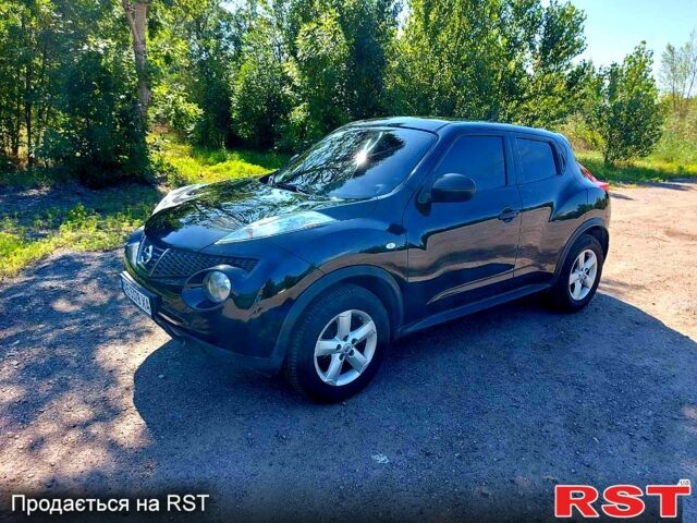 Черный Ниссан Жук, объемом двигателя 1.6 л и пробегом 123 тыс. км за 9500 $, фото 1 на Automoto.ua